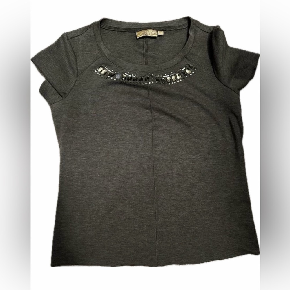 Vera Wang Women's XL Gray Blouse Gemstone Accented Neckline Short Sleeve NWOT